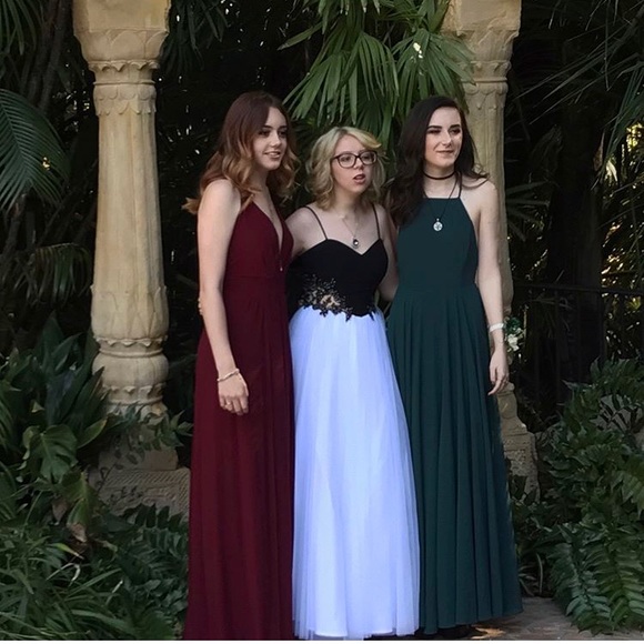 Formal maxi dress - Picture 4 of 5